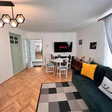Old Town Center Apartment Brasov